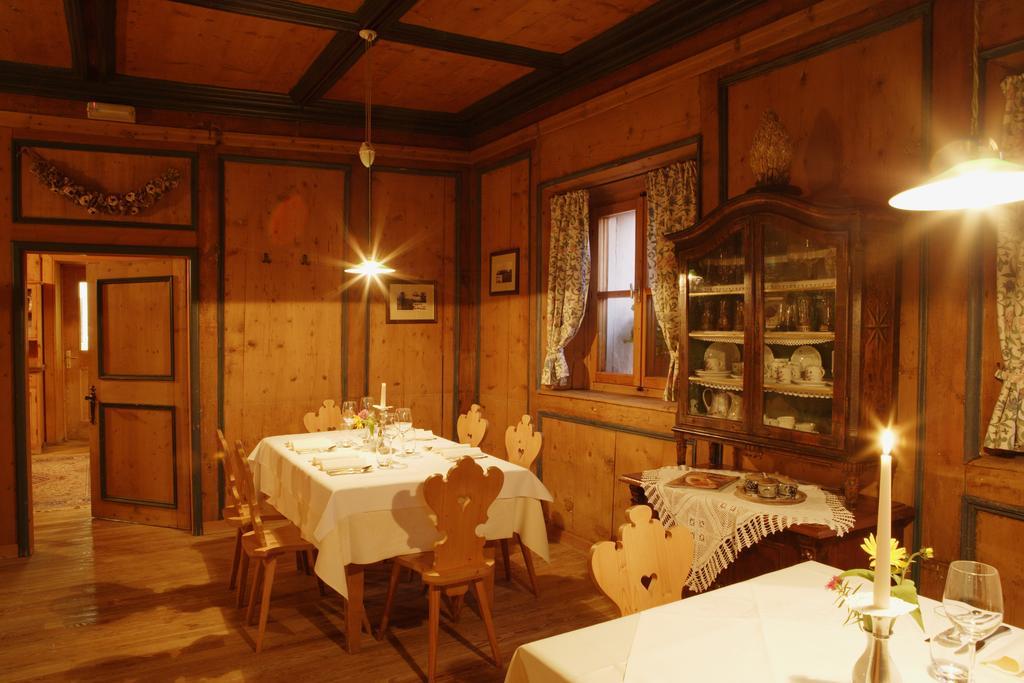 Gasthof Zur Krone 알디노 외부 사진